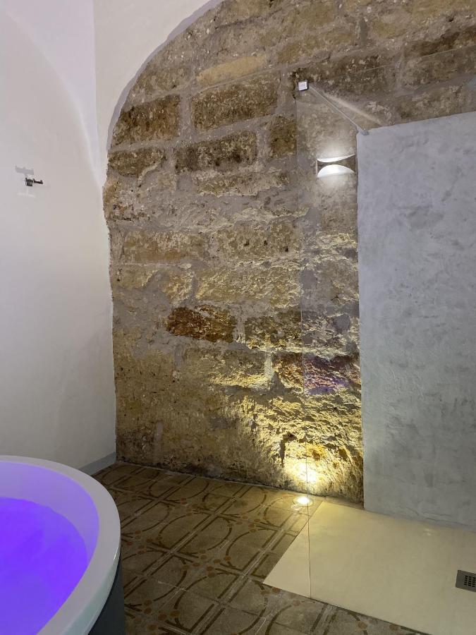 Settegrana Suite Con Vasca Idromassaggio Cinisi Zewnętrze zdjęcie